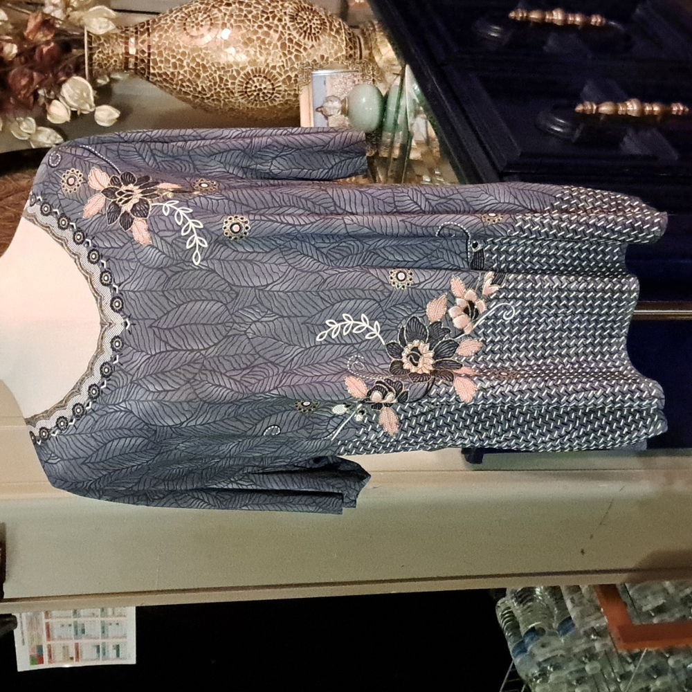 Victoria blouse